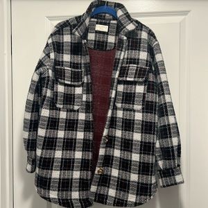 Women’s  PLAID TUCKER SHIRT JACKET